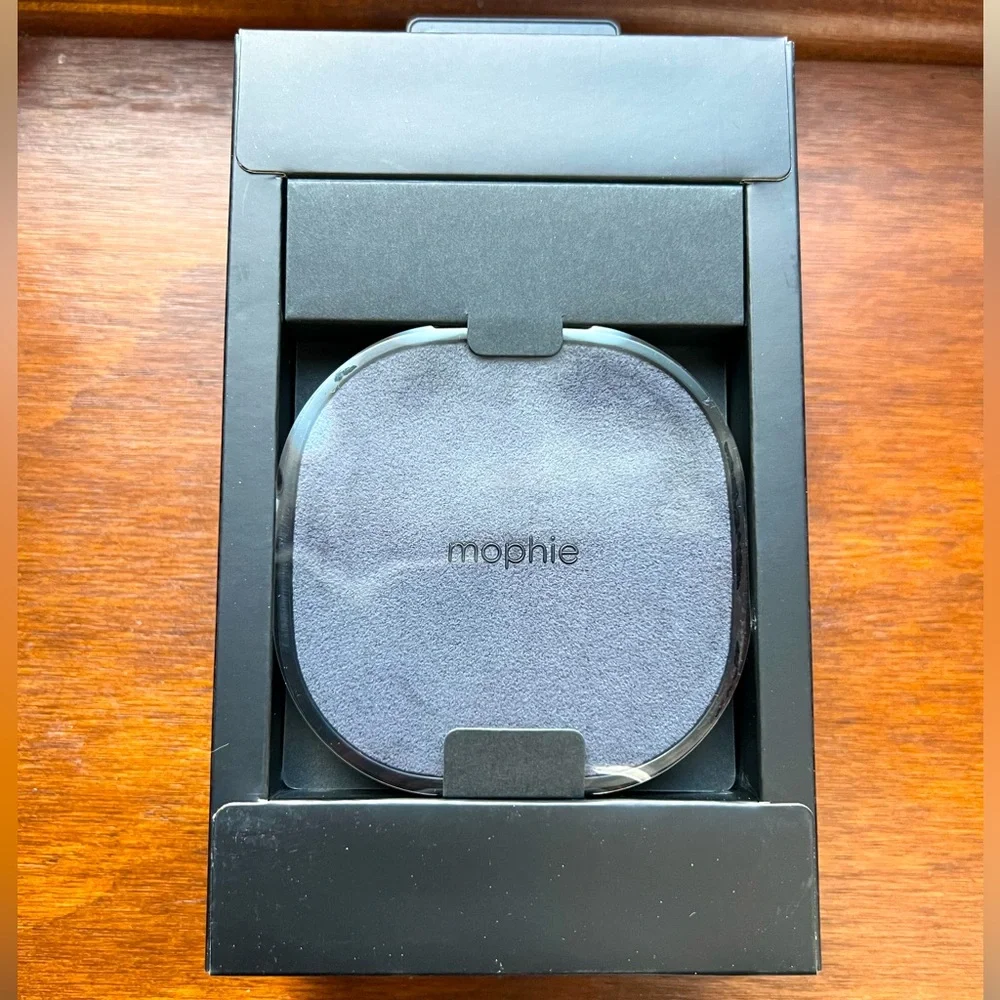 Mophie Wireless Charging Pad - Black